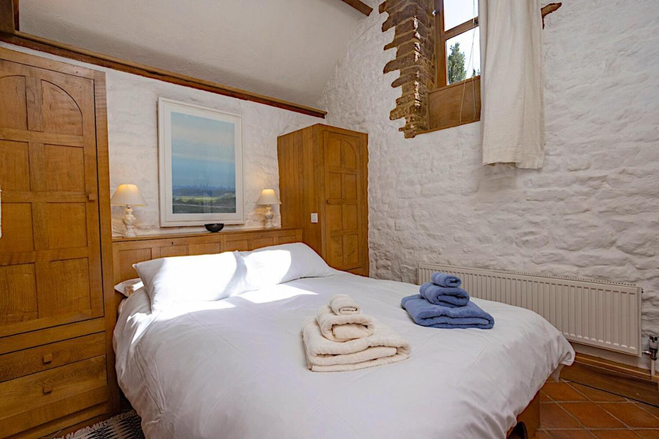 Heath Farm Holiday Cottages Swerford Exterior photo