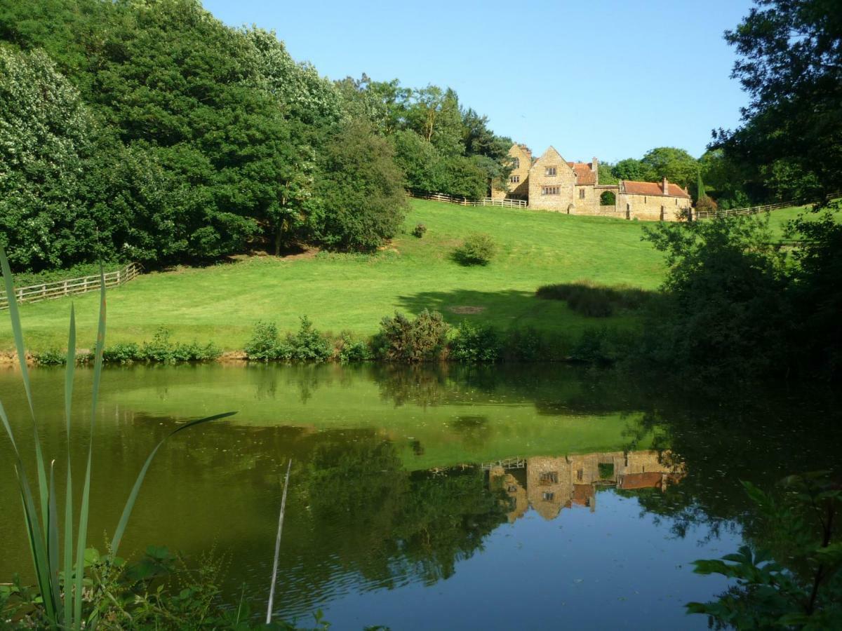 Heath Farm Holiday Cottages Swerford Exterior photo