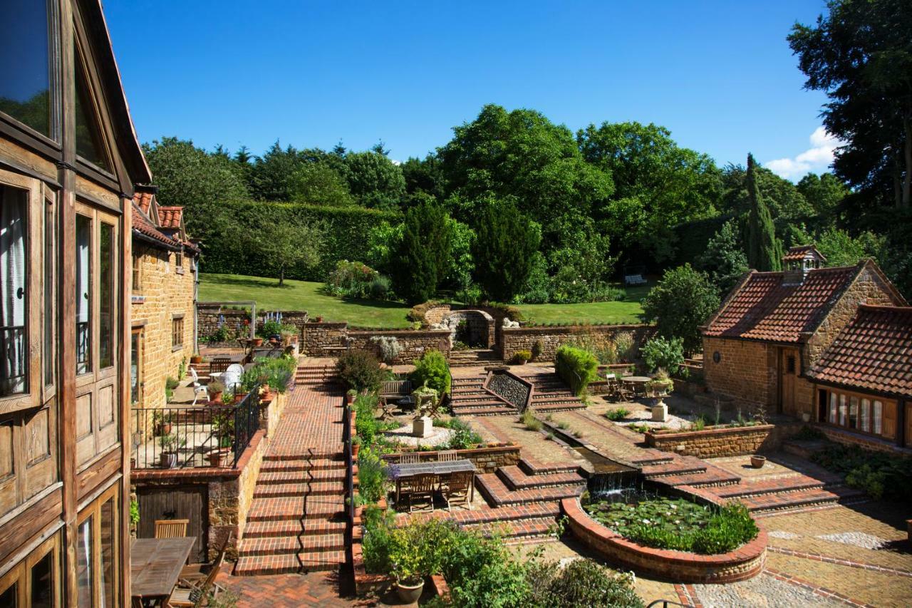 Heath Farm Holiday Cottages Swerford Exterior photo