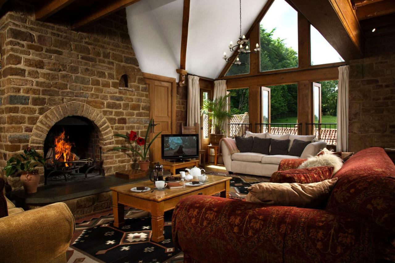 Heath Farm Holiday Cottages Swerford Exterior photo